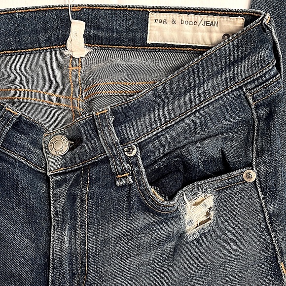 RAG & BONE Destroyed Skinny Jean // Size 25 - Picture 7 of 13